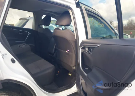 2019 Toyota Rav4 Xle from USA, damaged, VIN 2T3P1RFV7KC050834